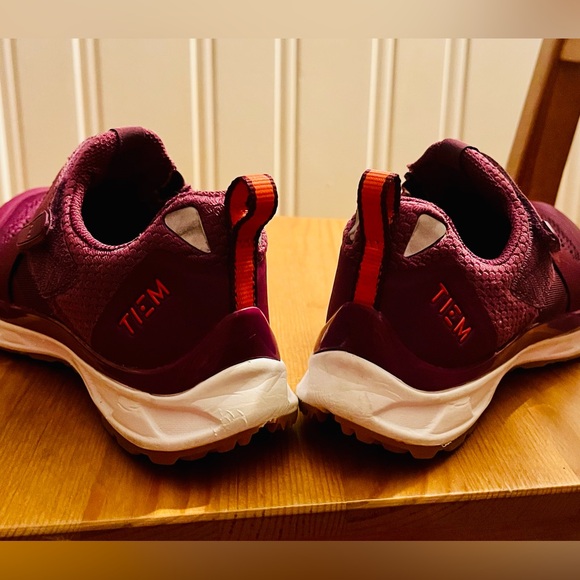 TIEM Slipstream Indoor Cycle Shoes in Sangria - Picture 4 of 5